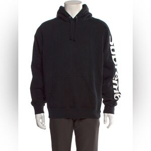 SUPREME black hoodie